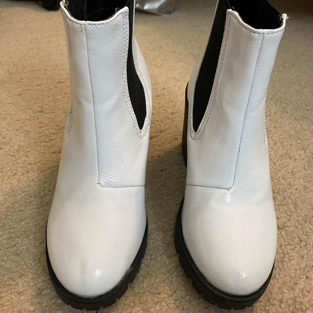 White TopShop booties